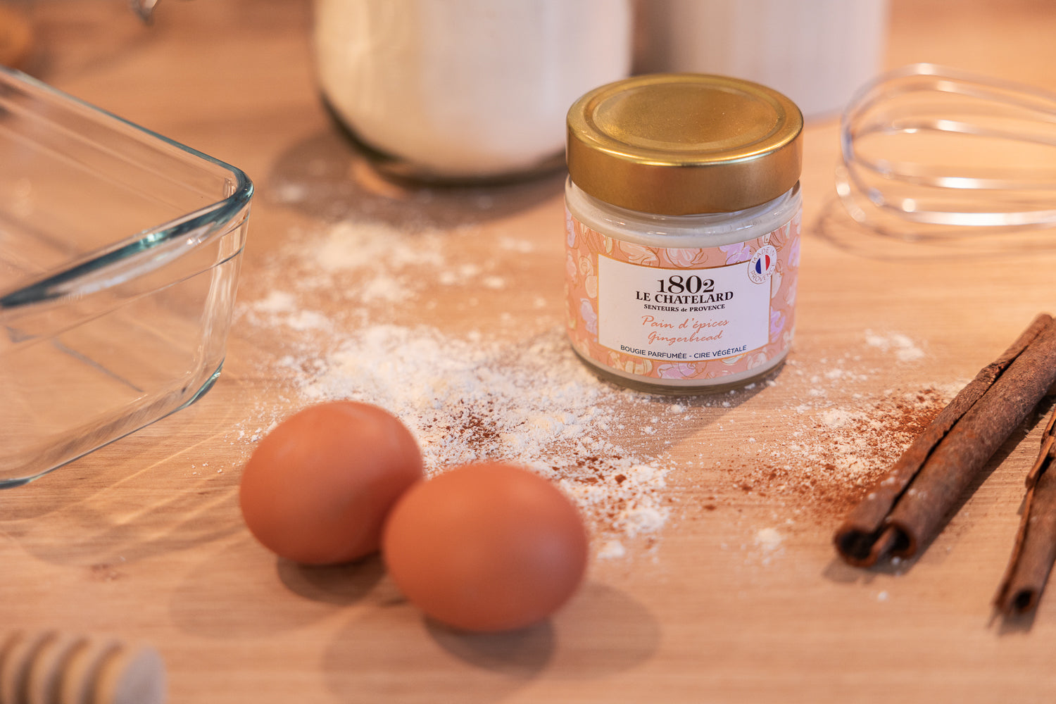 Signature Scented Candle - Gingerbread