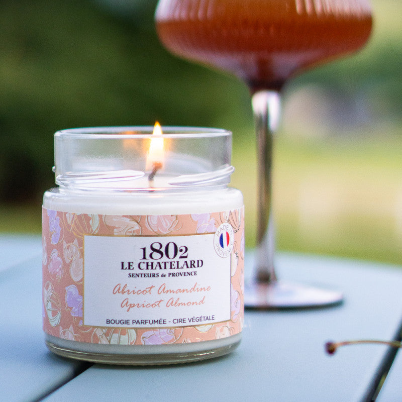 Signature Scented Candle - Apricot Almond