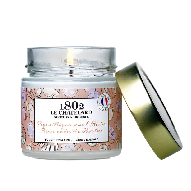 Signature Scented Candle - Melon With Muscat